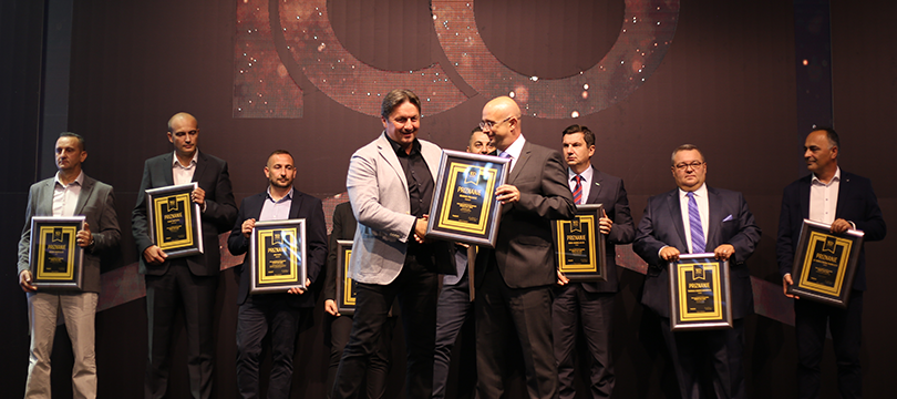 Mladegs Pak na svečanosti „100 najvećih u BiH“