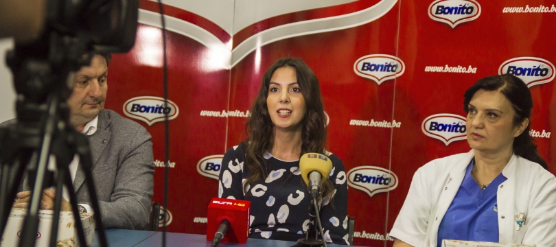 Mladegs Pak uručio donaciju porodiljama povodom Dana majki!